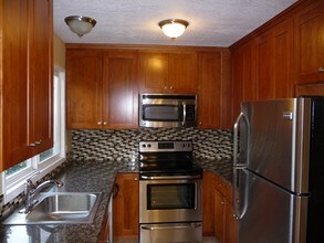 1934 SE Tenino St, Unit 1934 in Portland, OR - Foto de edificio - Building Photo