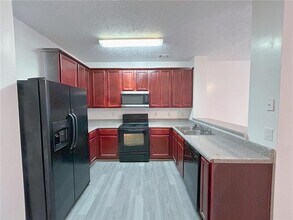 4222 High Park Ln in East Point, GA - Building Photo - Building Photo