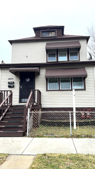 10655 S Hoxie Ave in Chicago, IL - Foto de edificio