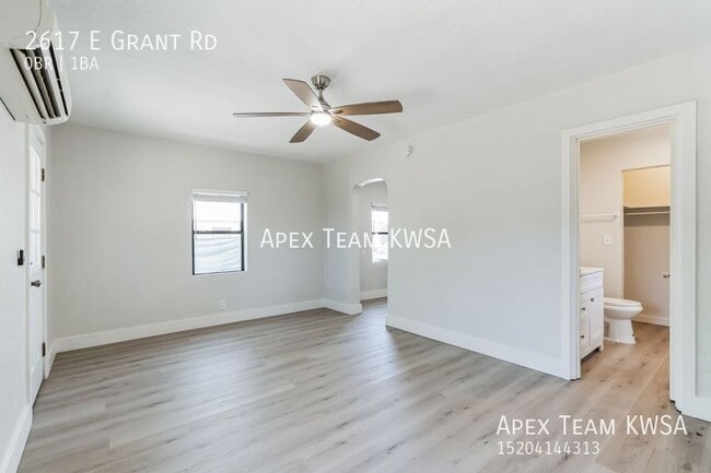 2617 E Grant Rd in Tucson, AZ - Building Photo - Building Photo