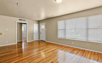 3125 Hamilton Ave in El Paso, TX - Foto de edificio - Building Photo