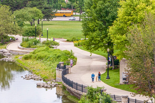 Apartments for rent in Elgin, IL