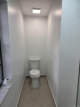 9011 W Sunrise Blvd in Plantation, FL - Building Photo - Building Photo