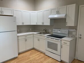 131 Nanimo Ct in Antioch, CA - Building Photo - Building Photo