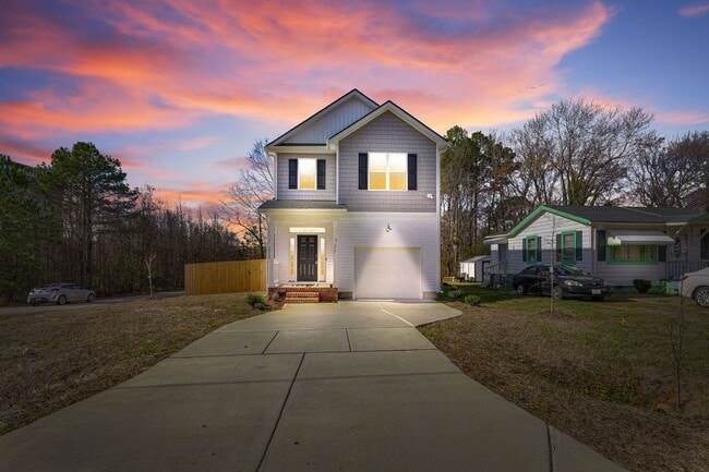 property at 717 Utley St