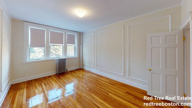 1845 Commonwealth Ave, Unit 14
