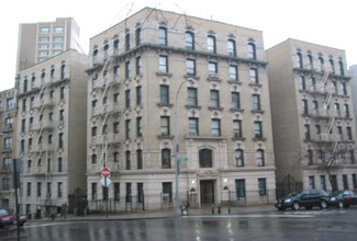 550 Riverside Dr in New York, NY - Building Photo - Building Photo