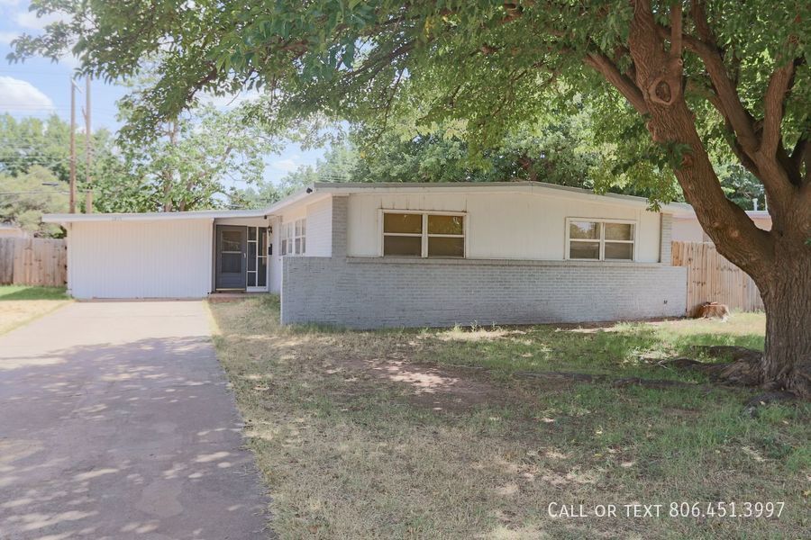 2815 66th St in Lubbock, TX - Building Photo