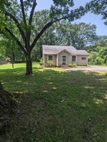 1267 Garden Rd in Memphis, TN - Building Photo