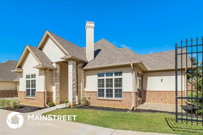 property at 8821 Creek Run Rd