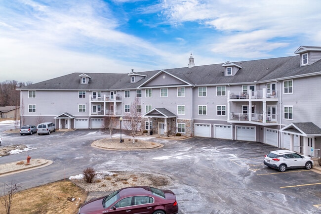 Glenderry Senior in Shawano, WI - Foto de edificio - Building Photo