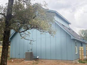 151 Sleepy Meadow Dr in Bridgeport, TX - Building Photo - Building Photo