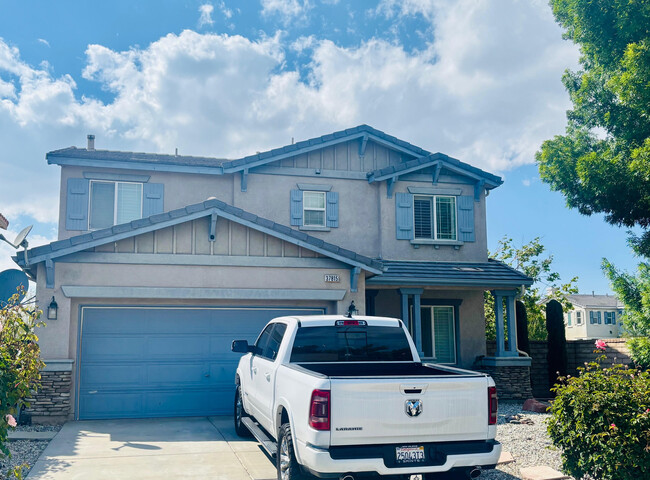 property at 37815 Banyan Pl