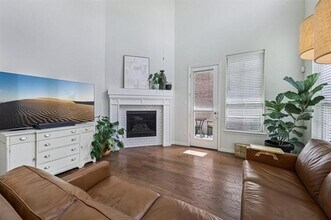 508 Renaissance Ln in Irving, TX - Building Photo - Building Photo