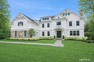 4 Winker Ln in Westport, CT - Building Photo