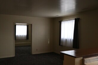1308 High St, Unit A in Rawlins, WY - Building Photo - Building Photo