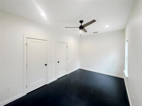 317 8th St in Shiner, TX - Building Photo - Building Photo