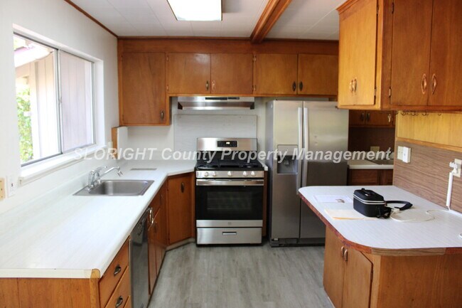 577 Princeton Pl in San Luis Obispo, CA - Building Photo - Building Photo