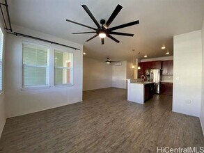 550 Kamaaha Ave in Kapolei, HI - Building Photo - Building Photo