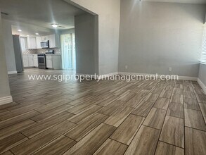 3506 W Roosevelt St in Phoenix, AZ - Building Photo - Building Photo