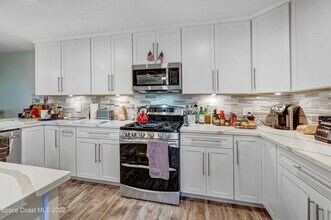 156 Plover Ln in Rockledge, FL - Building Photo - Building Photo