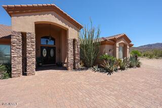 42480 N Spur Cross Rd in Cave Creek, AZ - Building Photo - Building Photo