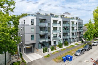 1551 Grant in Vancouver, BC - Building Photo - Building Photo
