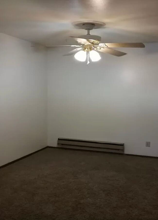 5907 Spartan Dr, Unit Spartan Drive in McFarland, WI - Building Photo - Building Photo