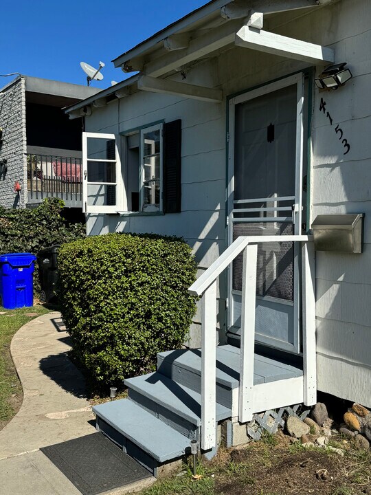 4153 Bachman Pl in San Diego, CA - Foto de edificio