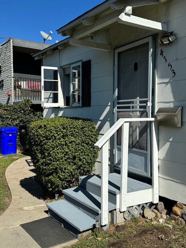 4153 Bachman Pl in San Diego, CA - Building Photo - Building Photo