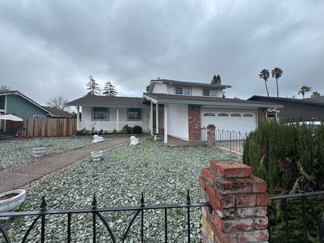 property at 5757 Dolores Dr