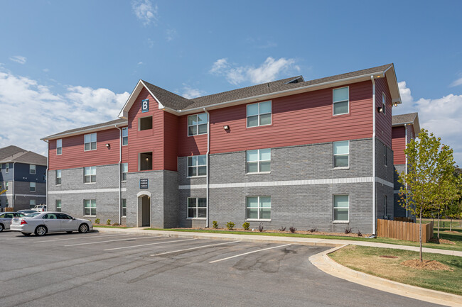 The Reserve at Springdale in Springdale, AR - Foto de edificio - Building Photo