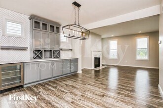 1016 Kilderkin Wy in St. Charles, MO - Foto de edificio - Building Photo