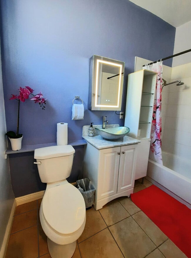 property at 1045 N Hazard Ave