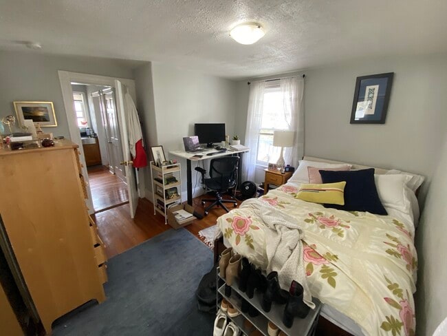 41 Belknap St, Unit 2