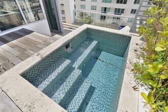 9501 Collins Ave in Surfside, FL - Building Photo - Building Photo