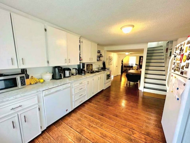 property at 181 Charlotte St