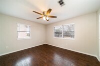 2614 Cleburne St photo'