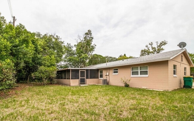 property at 2313 Dunbury Ct