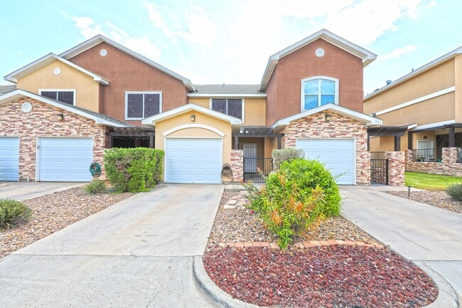 2619 San Isidro Pkwy in Laredo, TX - Building Photo - Building Photo