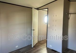 20 Coach Crest Dr in Asheville, NC - Building Photo - Building Photo