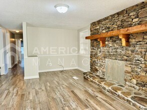 606 Flag Pole Mountain Rd in Childersburg, AL - Building Photo - Building Photo