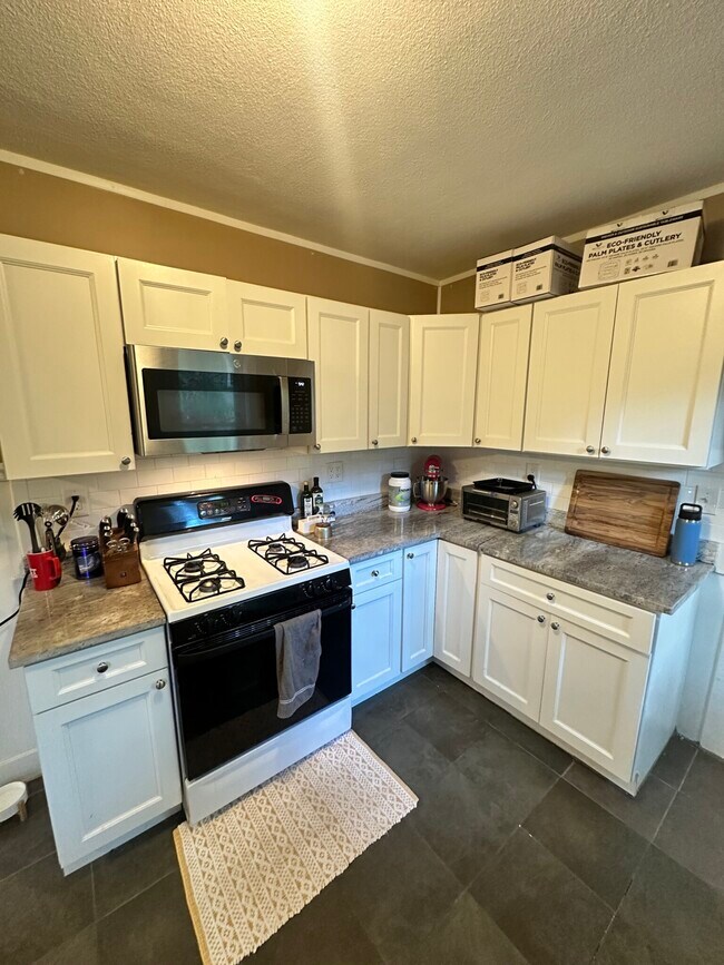 17 Orrin St, Unit #2
