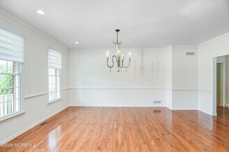 9 Mackenzie Ct in Freehold, NJ - Building Photo - Building Photo