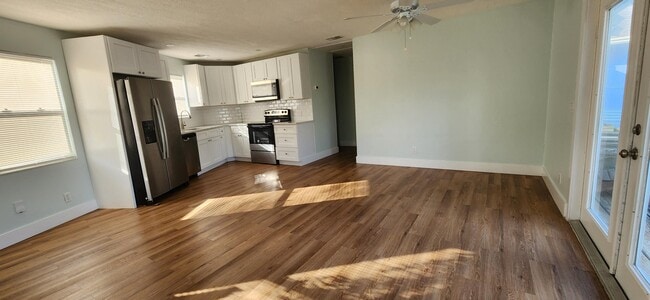 6259 Kendrick St in Jupiter, FL - Building Photo - Building Photo