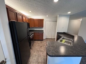 3388 Fishinger Mill Dr, Unit 3388 in Hilliard, OH - Building Photo - Building Photo