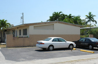 3188-3190 SW 13th St in Miami, FL - Building Photo - Building Photo