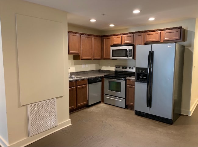 409 Main St in Columbus, MS - Building Photo - Building Photo