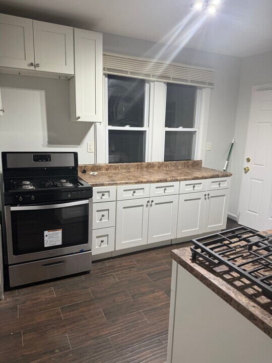 189 N Park St, Unit 2nd Floor in East Orange, NJ - Building Photo