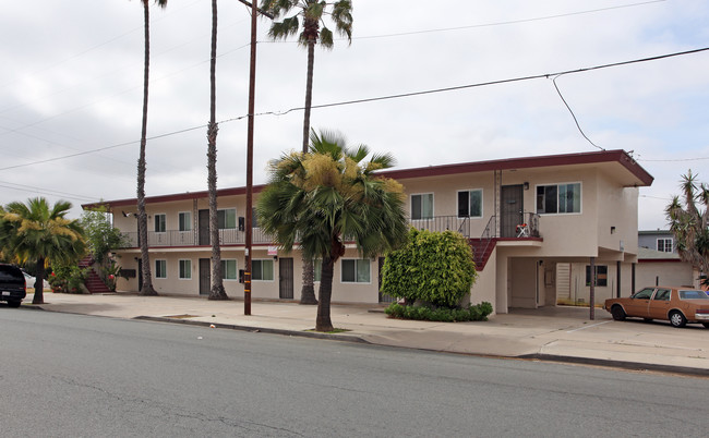 800 Emory St in Imperial Beach, CA - Building Photo - Building Photo